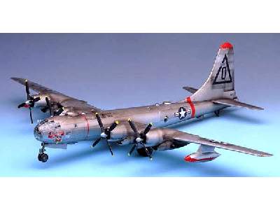 B-50D SUPERFORTRESS - image 1