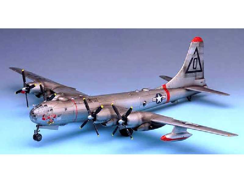 B-50D SUPERFORTRESS - image 1