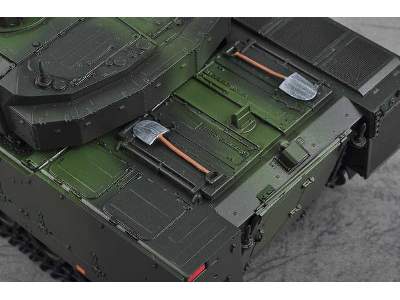 Swidish CV9035 IFV - image 14