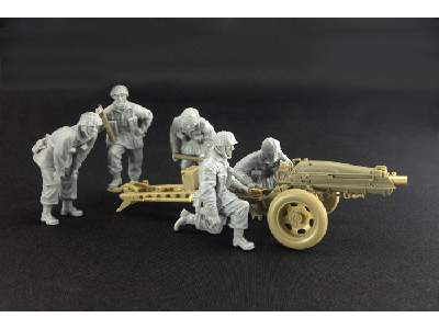 75mm Pack Howitzer M1A1 British Airborne Version & Gun Crew - image 9