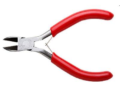 4 1/2" Wire Cutter - image 1