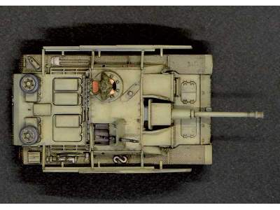 Sd.Kfz.142/1 Sturmgeschutz III - image 6