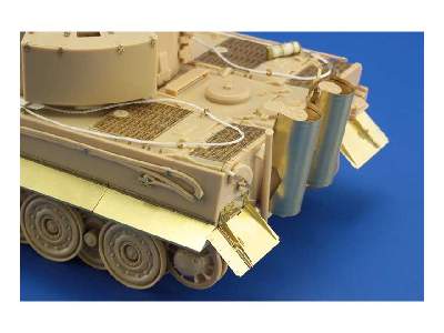 Tiger I late fenders 1/35 - Academy Minicraft - image 5