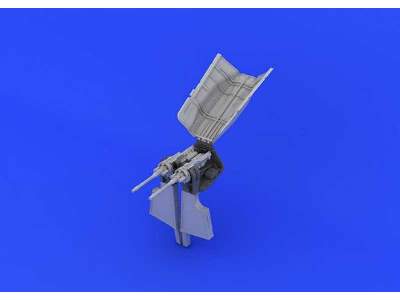 Fw 190F-8 MG 131 mount 1/32 - Revell - image 1