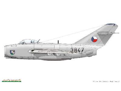 MiG-15 Quattro Combo 1/72 - image 32