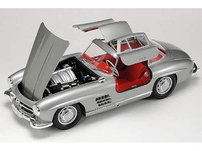 Mercedes-Benz 300 SL - image 20