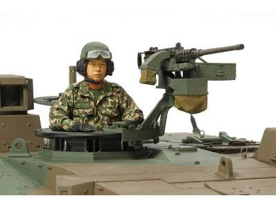 JGSDF Type 10 Tank - image 11