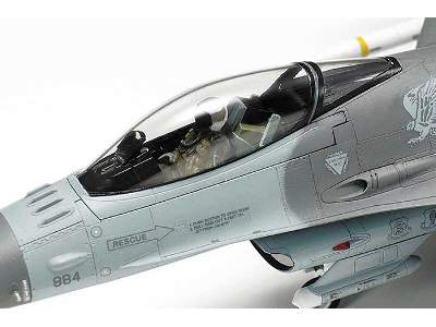 F-16 CJ Fighting Falcon - Block 50  w/Full Equipment   - image 8