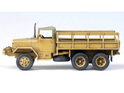 U.S. M35 2.5ton Cargo Truck - image 3