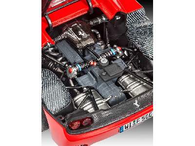 F50 Ferrari - image 3