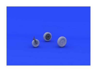 A-4E/ F wheels 1/48 - Eduard - image 7