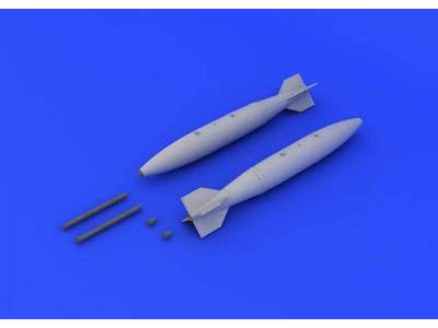 Mk.84 bombs 1/72 - image 1