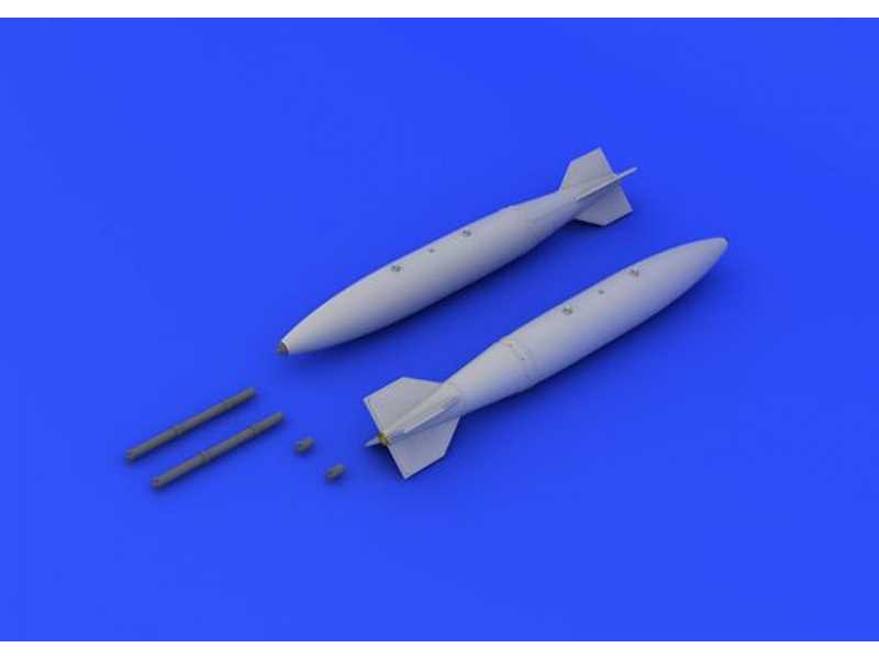 Mk.84 bombs 1/72 - image 1