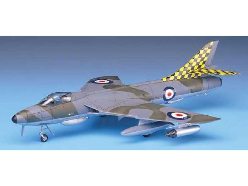 HAWKER HUNTER F.6 - image 1