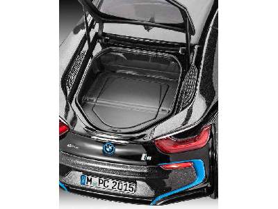 BMW i8 - image 3