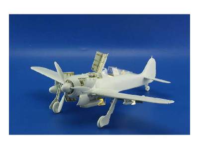 Fw 190F-8 engine 1/32 - Revell - image 9