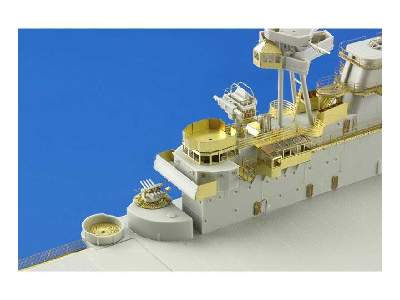 USS CV-5 Yorktown part 3 superstructure 1/350 - Merit - image 13