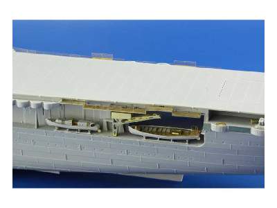 USS CV-5 Yorktown part 3 superstructure 1/350 - Merit - image 16