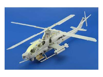 AH-1Z 1/48 - Kitty Hawk - image 2