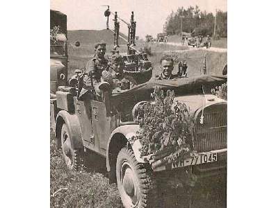 Model: Kfz.4 Truppenluftschutzkraftwagen - A.A. motor vehicle - image 12