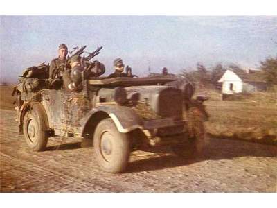 Model: Kfz.4 Truppenluftschutzkraftwagen - A.A. motor vehicle - image 17