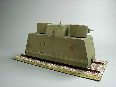 Leningrad Armored Self-Propelled Railroad Car    1:25 - image 6