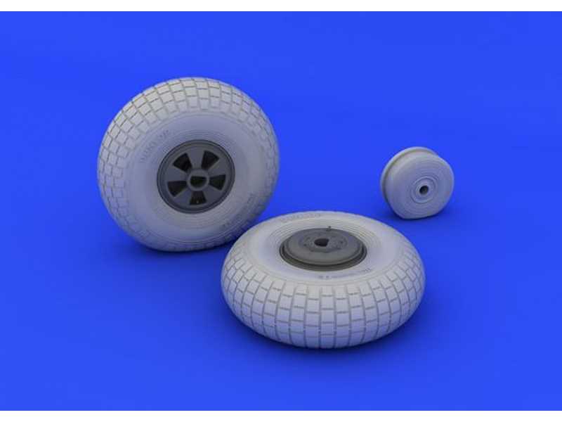 Mosquito FB Mk. IV wheels 1/32 - Hk Models - image 1