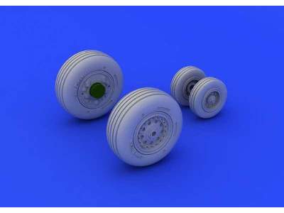 F-4J wheels 1/72 - Academy - image 1