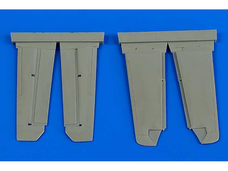 EMB-314 Super Tucano control surfaces - Hobby boss - image 1