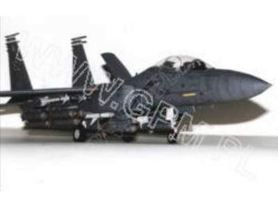 F-15 E STRIKE EAGLE - image 2