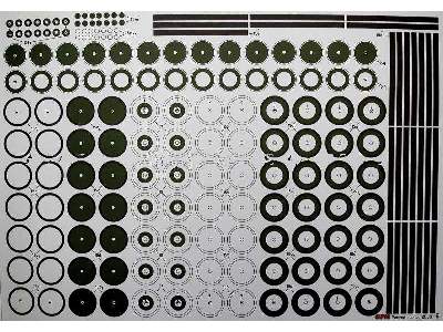 Panzerhaubitze 2000 - image 11