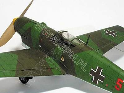 Me 109B - image 3