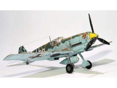 Bf 109E-4/Trop - image 3