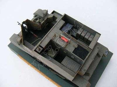 UNIVERSAL CARRIER Mk.I- komplet model i laser - image 21