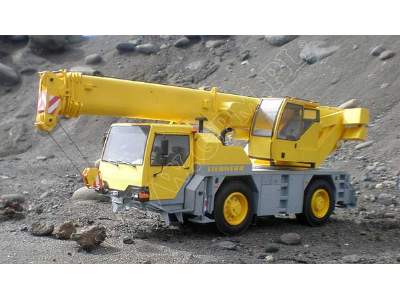 LIEBHERR  LTM 1040. - image 4