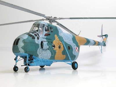 Mi-4A- komplet: model, koła wirniki, kabina i wręgi - image 5