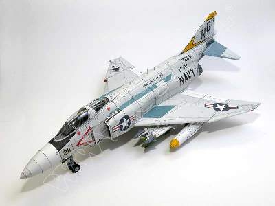 F-4J NAVY PHANTOM II - image 6