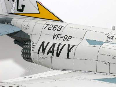 F-4J NAVY PHANTOM II Komplet model i wręgi - image 6