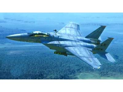 Fighter F-15E Strike Eagle - image 1