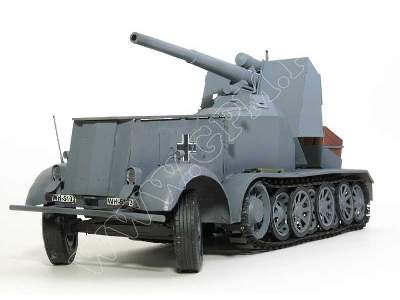 SELBSTFAHRLAFETTE Sd.Kfz 8 z Flak 18t - image 8