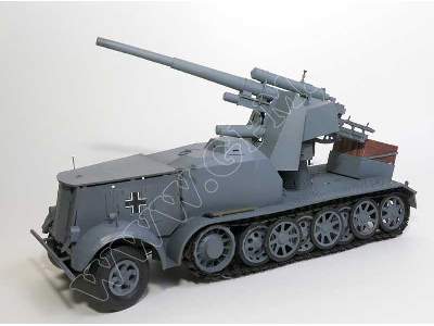 SELBSTFAHRLAFETTE Sd.Kfz 8 z Flak 18t - image 10