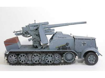 SELBSTFAHRLAFETTE Sd.Kfz 8 z Flak 18t - image 13