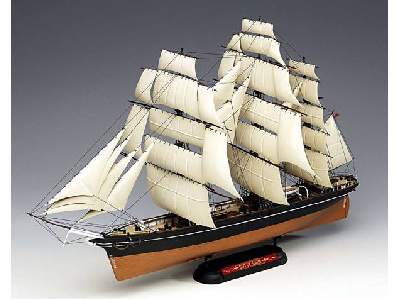Sailing ship Cutty Sark - image 1