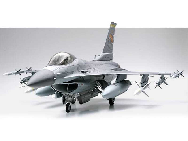 Lockheed Martin F-16CJ Blk 50 - Fighting Falcon - image 1