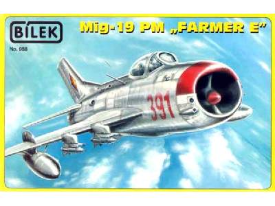 MiG-19 PM "Farmer E" fighter - image 1