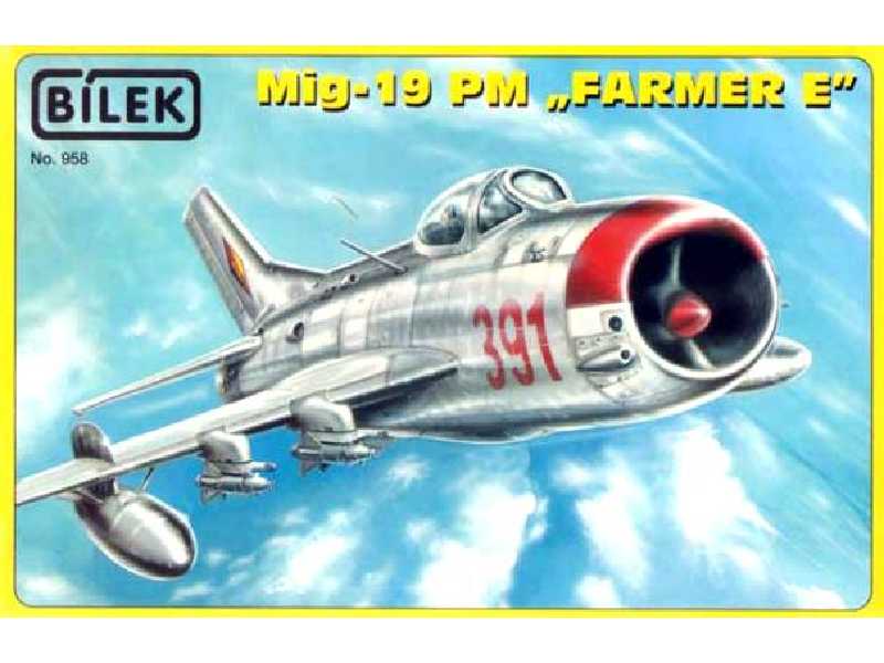 MiG-19 PM "Farmer E" fighter - image 1