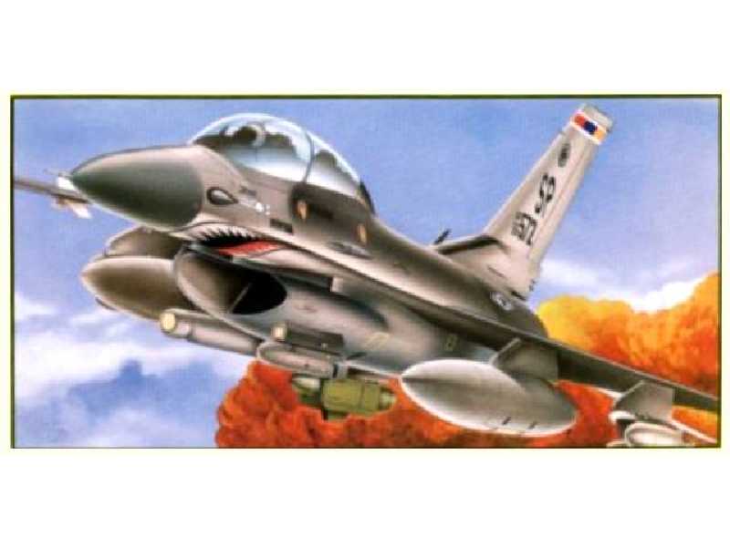General Dynamics F-16 Fighting Falcon multirole jet fighter  - image 1