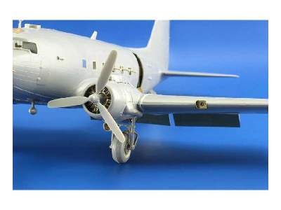 AC-47 Gunship exterior 1/48 - Revell - image 11