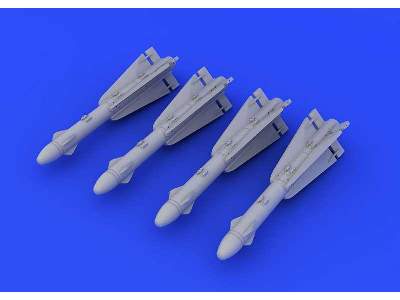 AIM-4D 1/72 - image 2