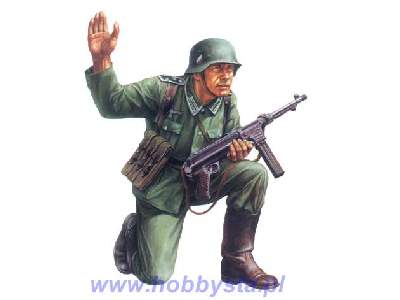 German Wehrmacht Squad Leader - image 1